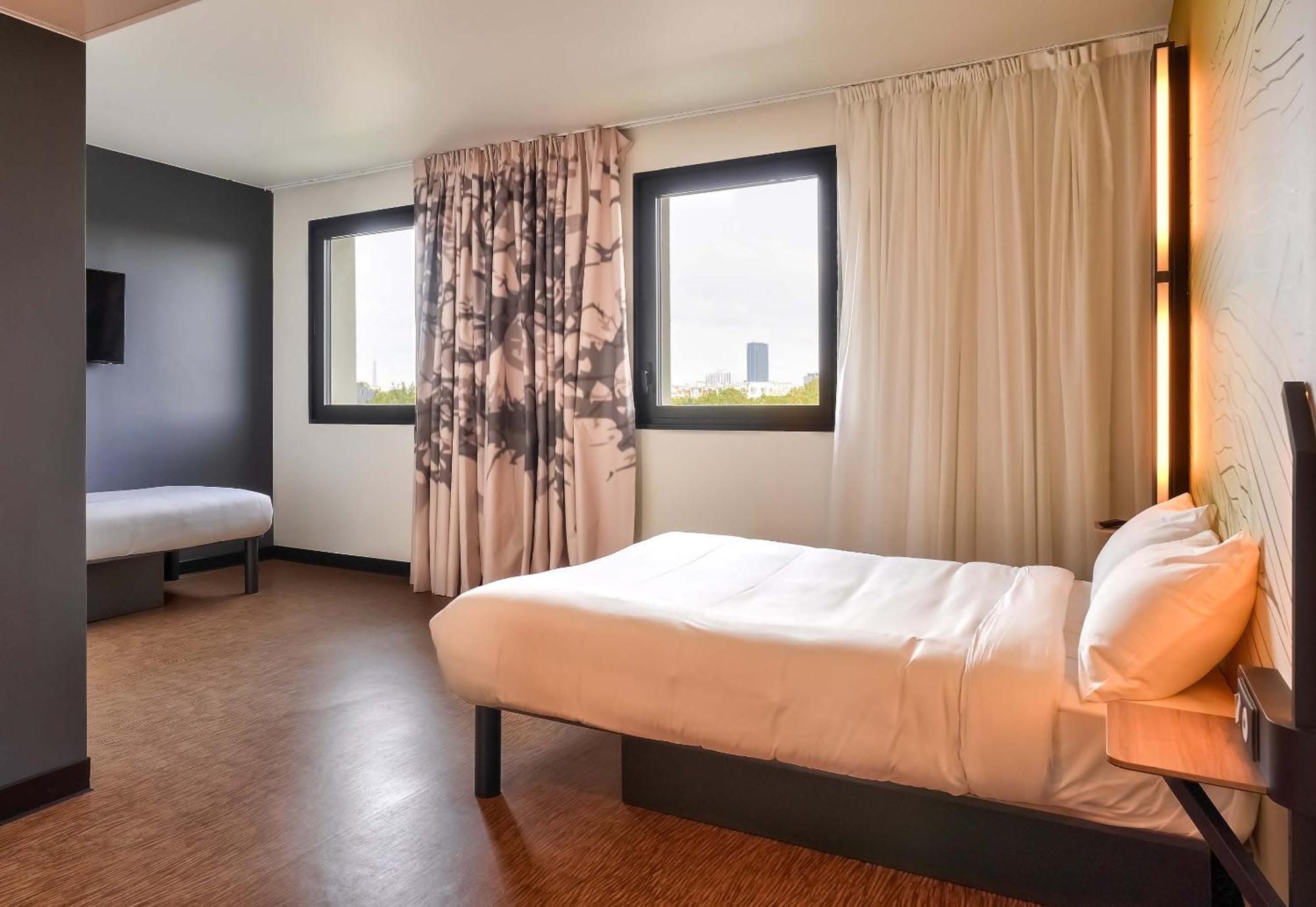 Paris Porte D'orleans Hotel 3*